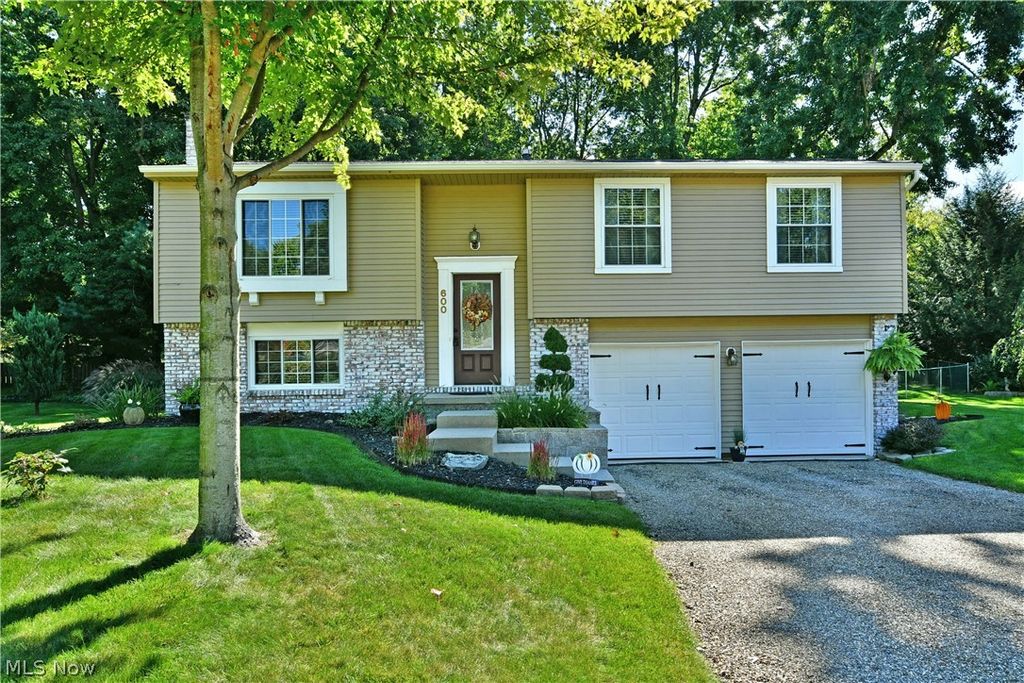 600 Pegotty Court NE, Warren, OH 44484