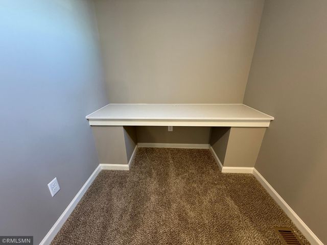 2753 Iverson Avenue NE, Saint Michael, MN 55376