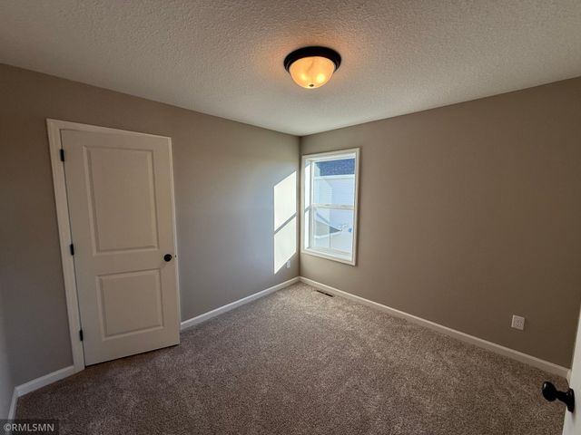 2753 Iverson Avenue NE, Saint Michael, MN 55376