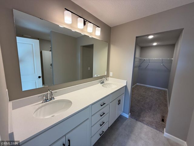 2753 Iverson Avenue NE, Saint Michael, MN 55376