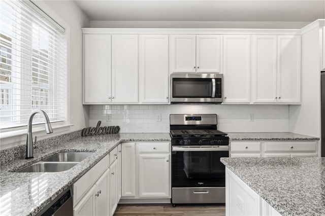 1115 Sray Ln, South Fayette, PA 15017