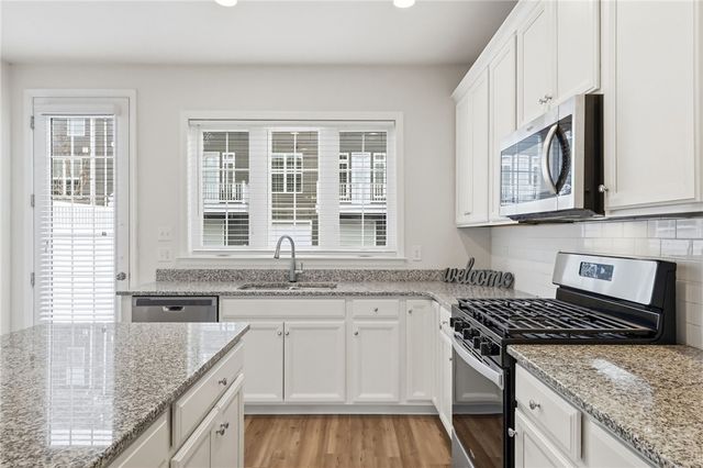 1115 Sray Ln, South Fayette, PA 15017