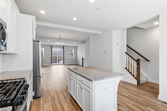 1115 Sray Ln, South Fayette, PA 15017