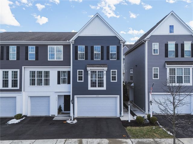 1115 Sray Ln, South Fayette, PA 15017