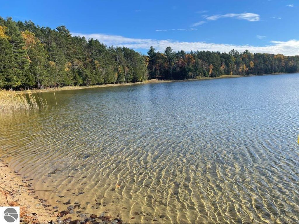 Image 19 of property listing at Unit 20 NW Dockery Road, Nw, Williamsburg, MI 49690