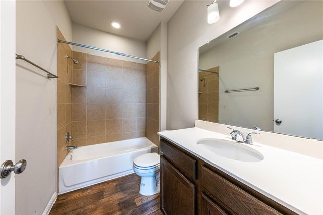 368 Wapiti RD, Buda, TX 78610