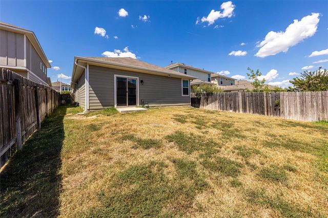 368 Wapiti RD, Buda, TX 78610