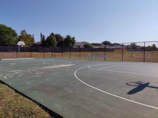 368 Wapiti RD, Buda, TX 78610