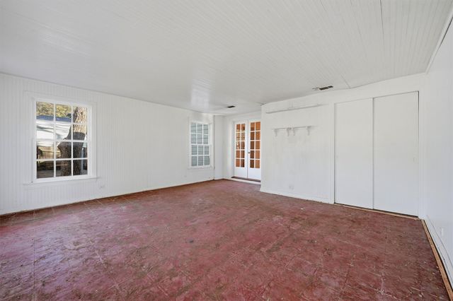 1420 N Shannon Street, Sherman, TX 75092