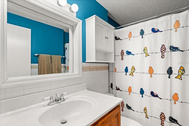 2 W STEELE STREET, Orlando, FL 32804