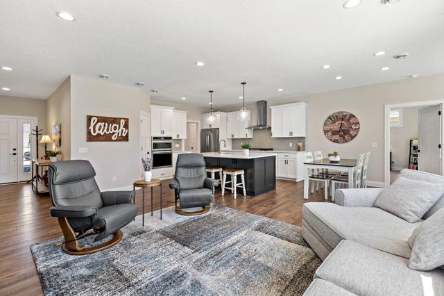 309 2nd Street SE, Saint Michael, MN 55376