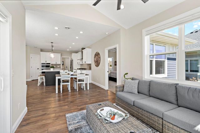 309 2nd Street SE, Saint Michael, MN 55376