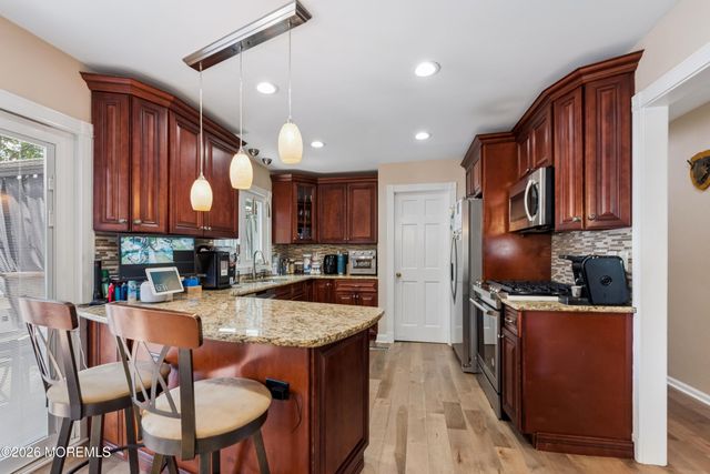 1012 Eastwind Avenue, Toms River, NJ 08753