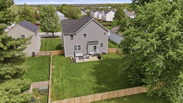 116 Cameron Drive, Pataskala, OH 43062