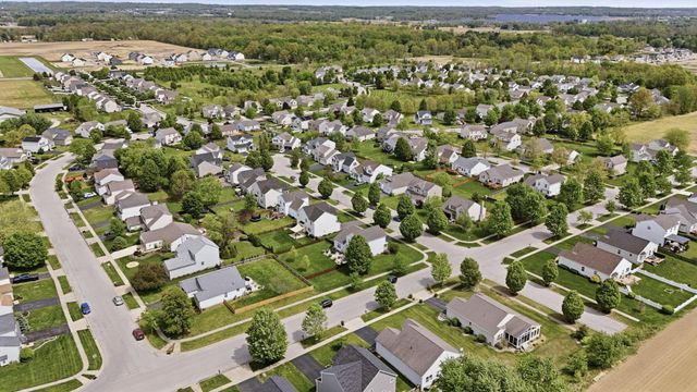 116 Cameron Drive, Pataskala, OH 43062