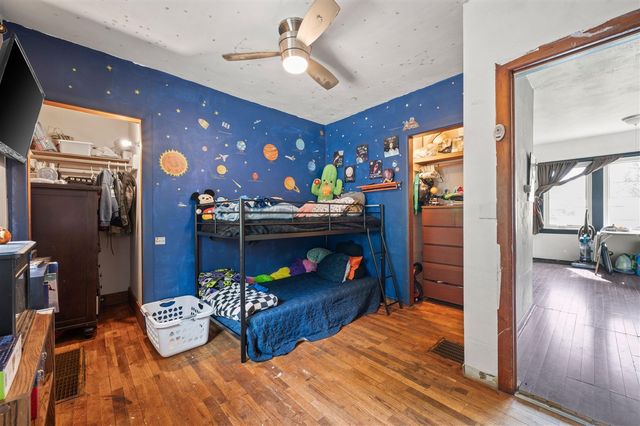 806 Enterprise Street, Buchanan, MI 49107