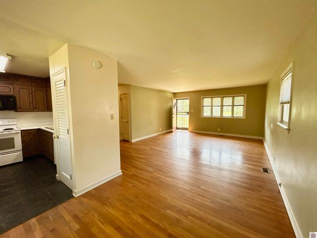 718 N 34th St, Paducah, KY 42001