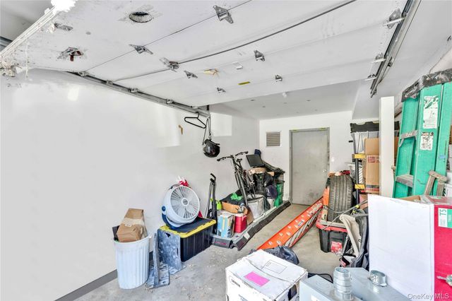 34-46 10th Street, Astoria, NY 11106