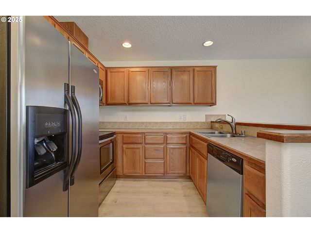 1816 Ne 90TH Cir, Vancouver, WA 98665