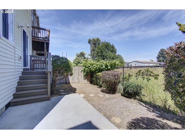 1816 Ne 90TH Cir, Vancouver, WA 98665