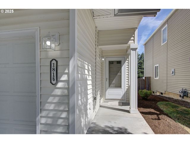 1816 Ne 90TH Cir, Vancouver, WA 98665