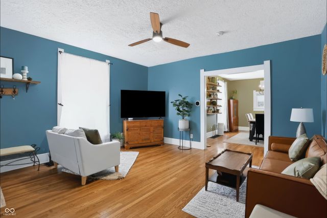 399 W Adams Street, Franklin, IN 46131