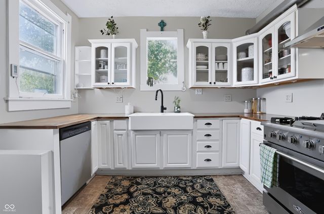 399 W Adams Street, Franklin, IN 46131