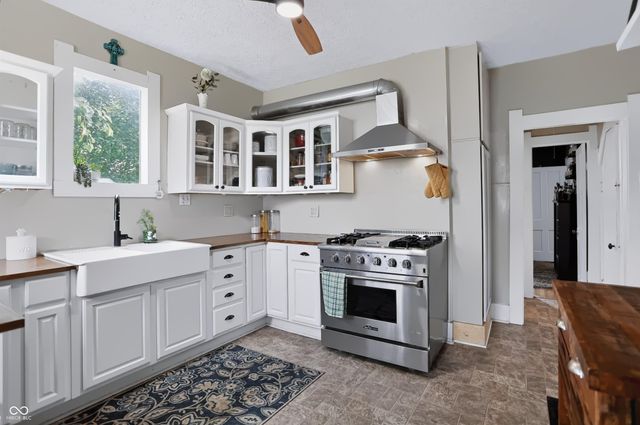 399 W Adams Street, Franklin, IN 46131