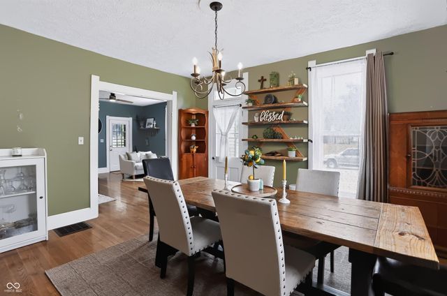 399 W Adams Street, Franklin, IN 46131
