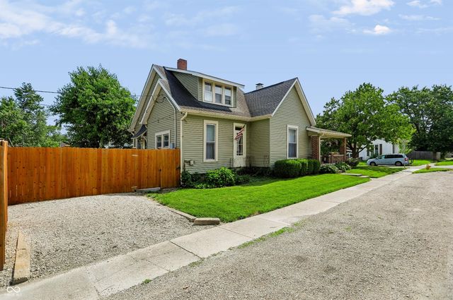 399 W Adams Street, Franklin, IN 46131