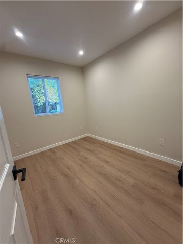 8412 Etiwanda Avenue, Northridge, CA 91325