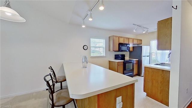 3350 Hyde Place Circle, Winston-salem, NC 27103