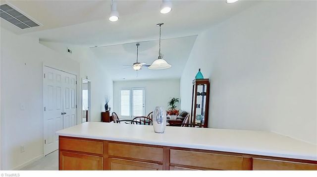 3350 Hyde Place Circle, Winston-salem, NC 27103