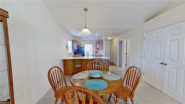 3350 Hyde Place Circle, Winston-salem, NC 27103