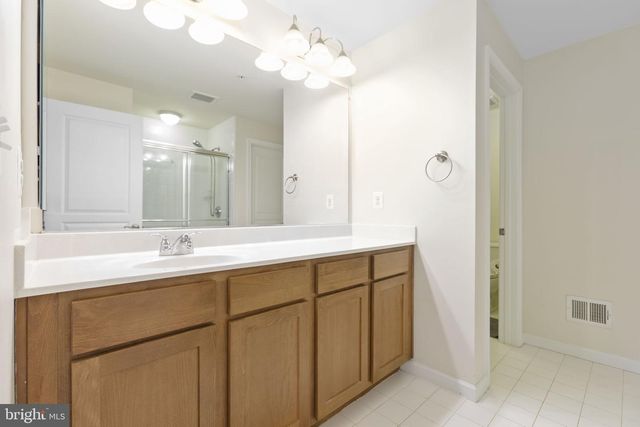 14718 MASON CREEK CIR, Woodbridge, VA 22191