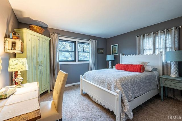 2038 College Avenue, Huntington, IN 46750