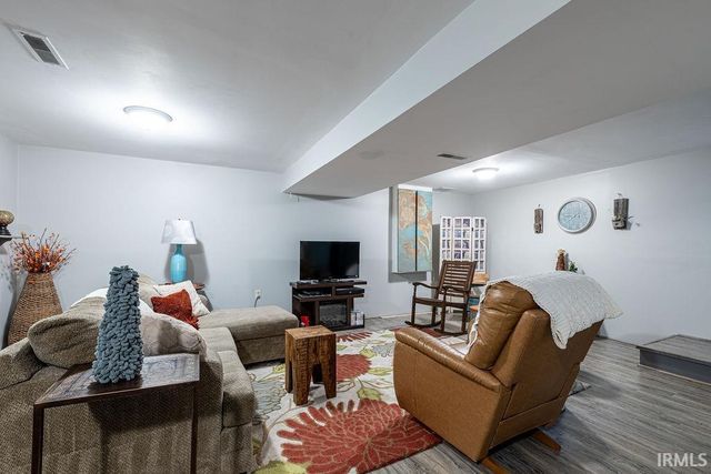 2038 College Avenue, Huntington, IN 46750