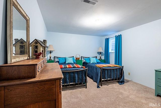 2038 College Avenue, Huntington, IN 46750