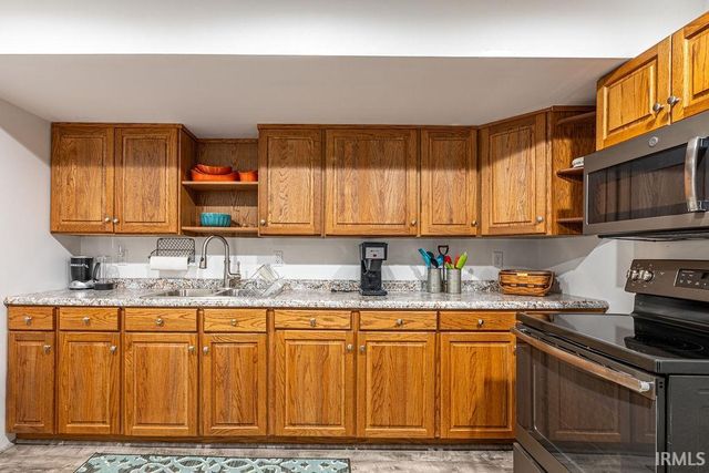 2038 College Avenue, Huntington, IN 46750