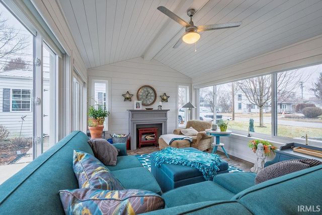 2038 College Avenue, Huntington, IN 46750