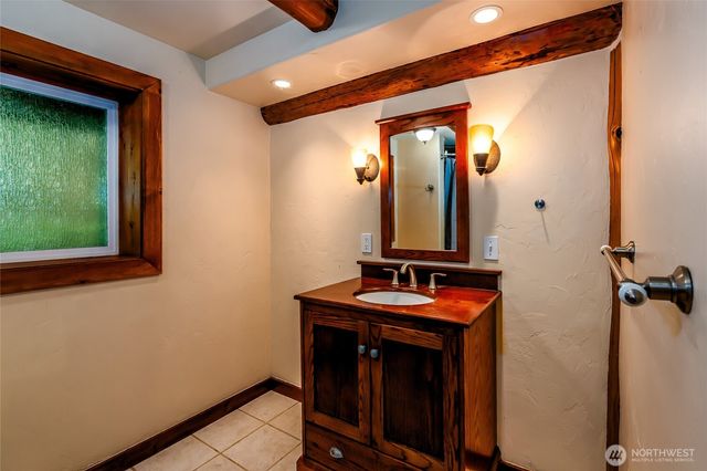 60 Miller Road, Friday Harbor, WA 98250