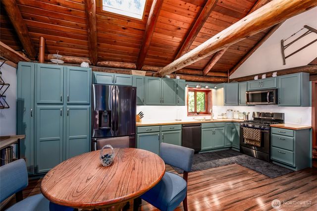 60 Miller Road, Friday Harbor, WA 98250