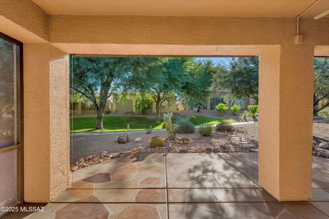 631 W Aspenwood Street, Green Valley, AZ 85614