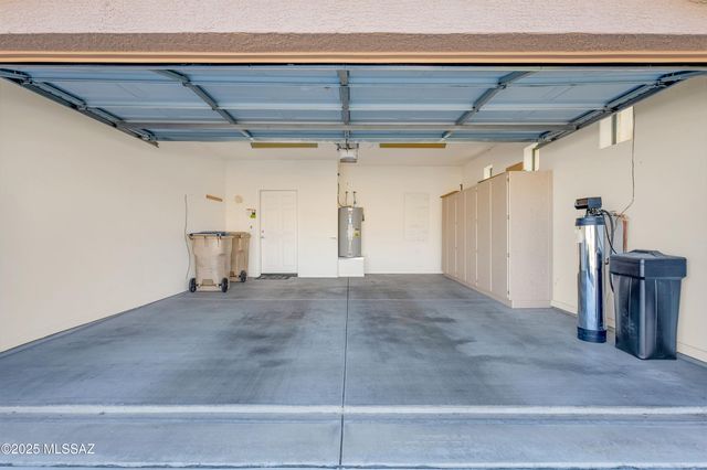 631 W Aspenwood Street, Green Valley, AZ 85614