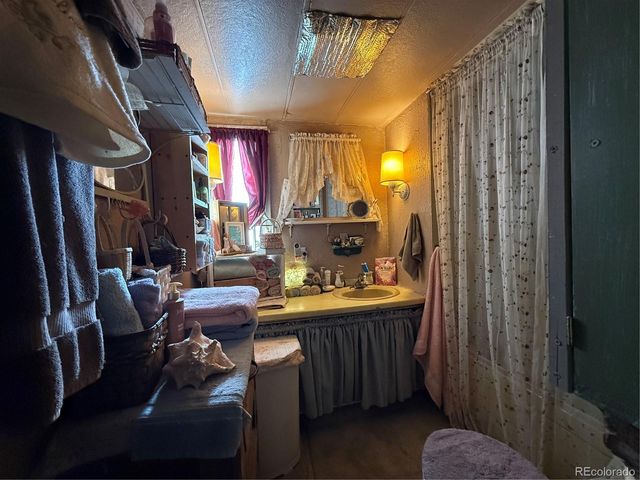 1211 Otter Lane, Alamosa, CO 81101
