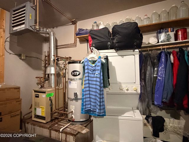 285 Flower Street, Anchorage, AK 99508