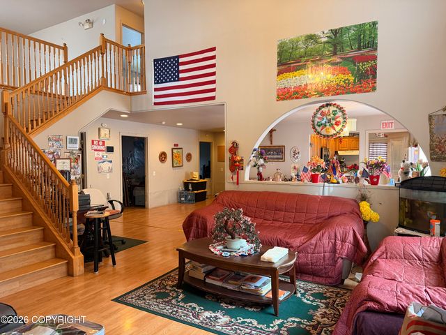 285 Flower Street, Anchorage, AK 99508