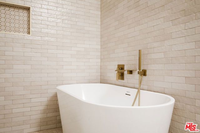 4879 Hartwick Street, Los Angeles, CA 90041