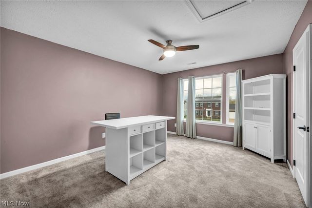 5600 W Longridge Drive, Seven Hills, OH 44131