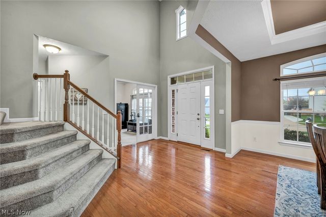 5600 W Longridge Drive, Seven Hills, OH 44131